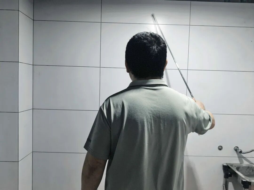 摩登7娱乐:没有花里胡哨的噱头,而是直奔工地“找茬” 摩登7娱乐:没有花里胡哨的噱头,而是直奔工地“找茬”