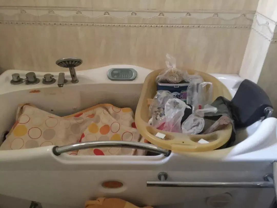 全网吐槽的“鸡肋”家具，你家有几件？