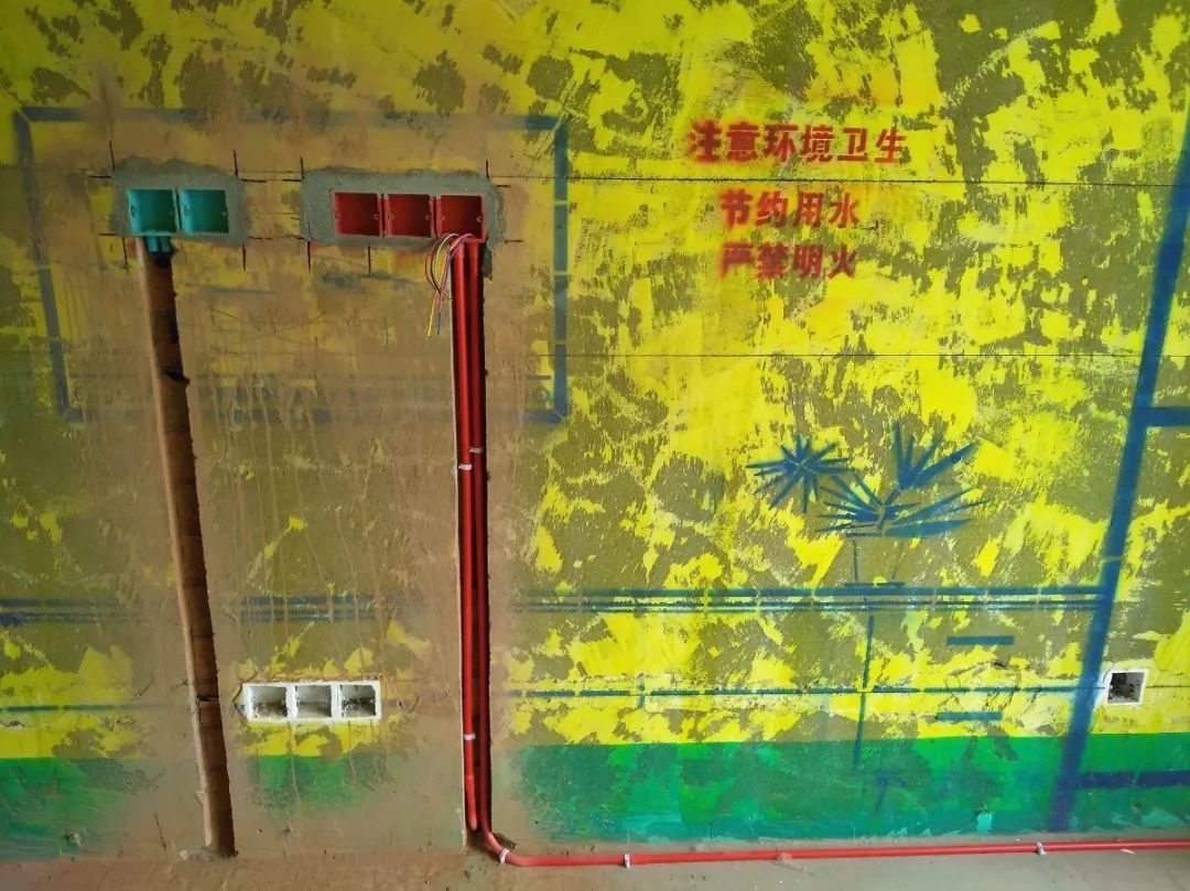 摩登7娱乐巡检 | 开工不久的工地是什么样的？