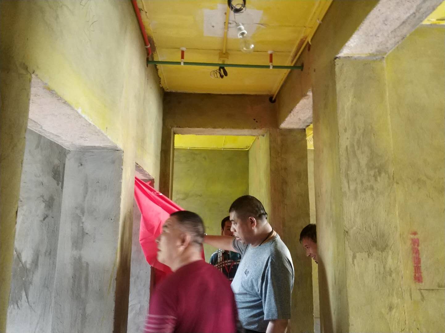 工程大PK正式启动,摩登7娱乐领导带领工程部突击检查工地 工程大PK正式启动,摩登7娱乐领导带领工程部突击检查工地