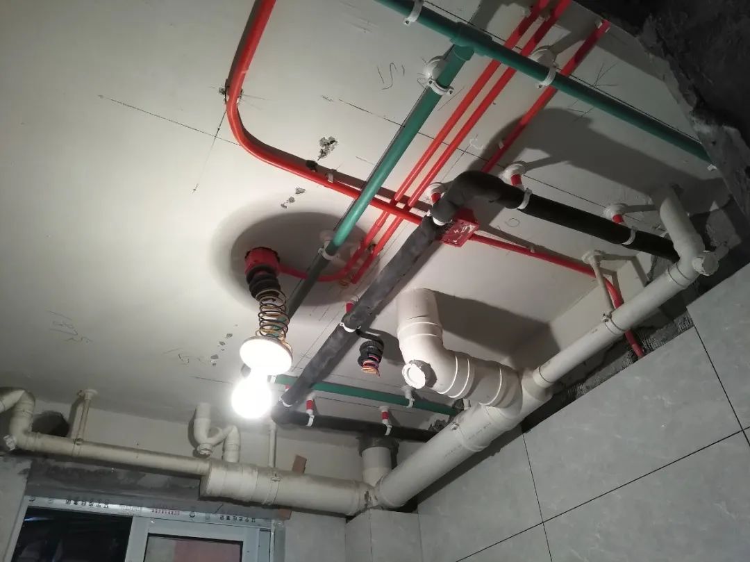 摩登7娱乐巡检 | 董事长“老汪”视察工地,总经理带队检查工地! 摩登7娱乐巡检 | 董事长“老汪”视察工地,总经理带队检查工地!