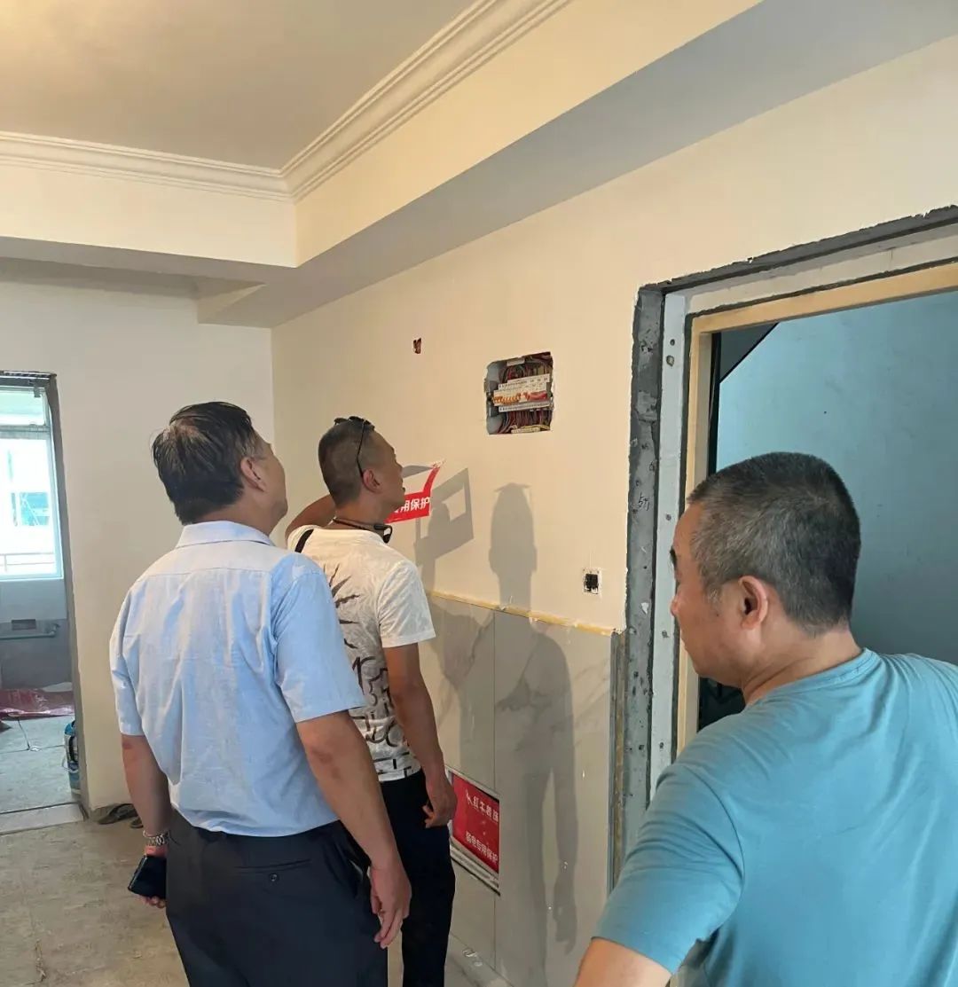 工地突击巡检｜为了工程质量，他们可以有多拼