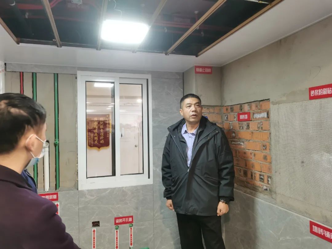定期培训赋能，只为给您提供更专业、满意的家装体验！