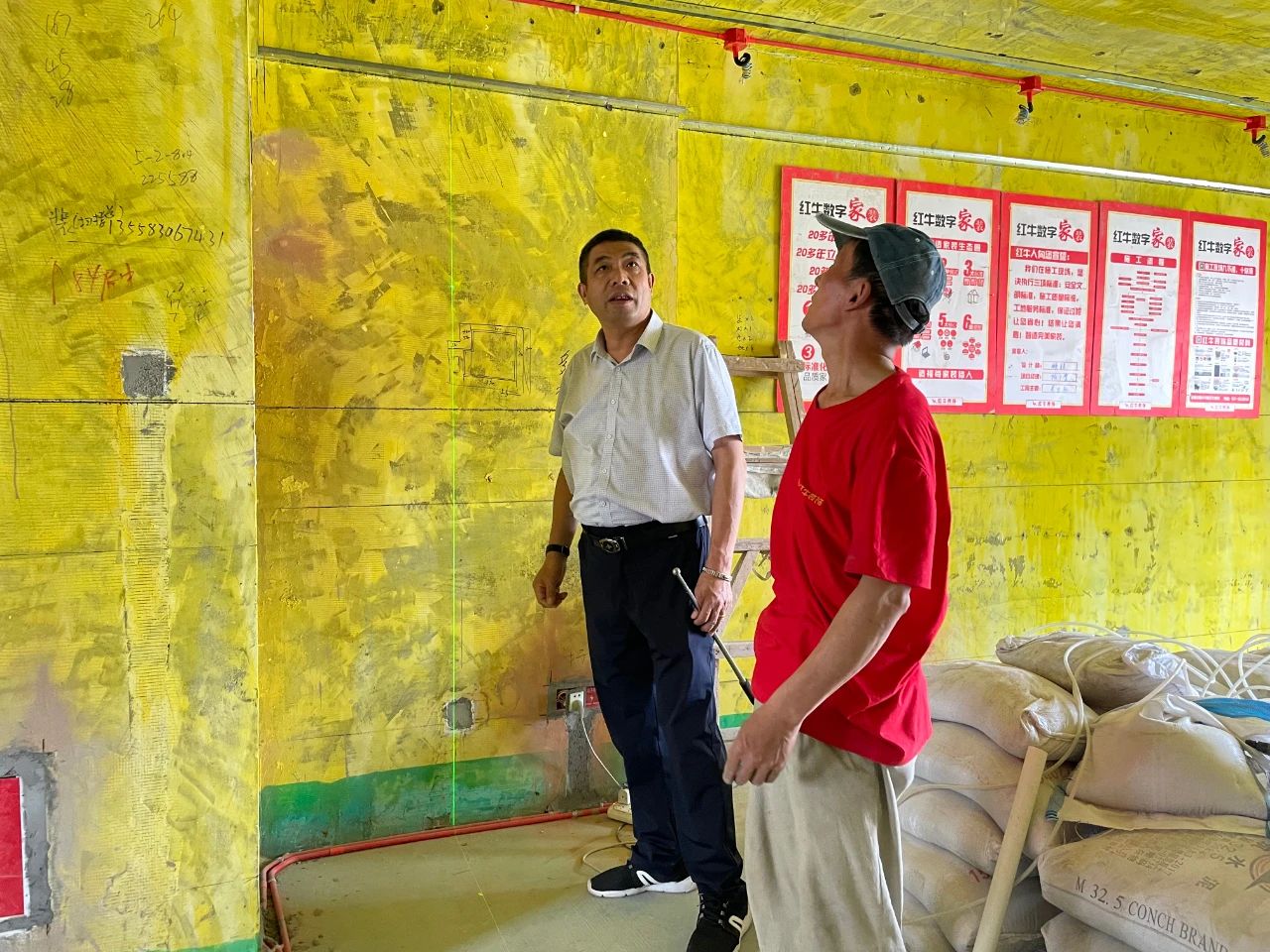 严控品质,摩登7娱乐工程总监→又双叒叕带队去工地“找茬”了?! 严控品质,摩登7娱乐工程总监→又双叒叕带队去工地“找茬”了?!