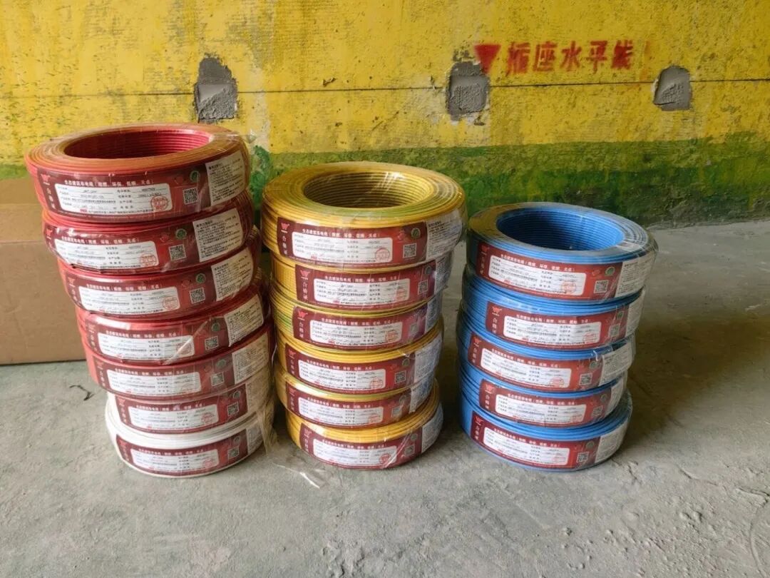摩登7娱乐工地巡检记:藏在墙里的工艺与标准,必须严格把关! 摩登7娱乐工地巡检记:藏在墙里的工艺与标准,必须严格把关!