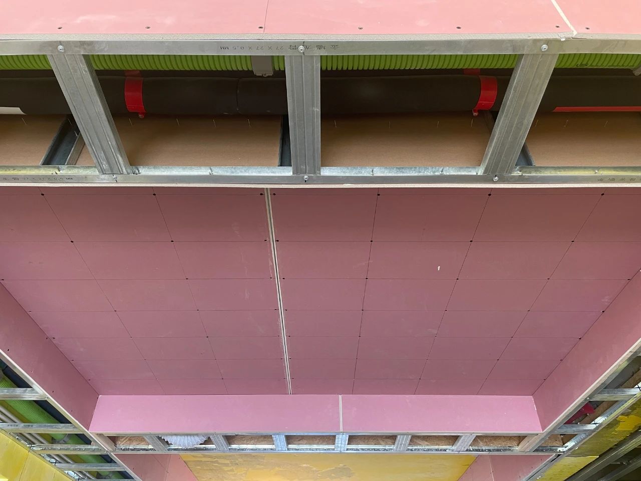 工地巡检|工程总监步履不停,突击工地现场抓质量 工地巡检|工程总监步履不停,突击工地现场抓质量