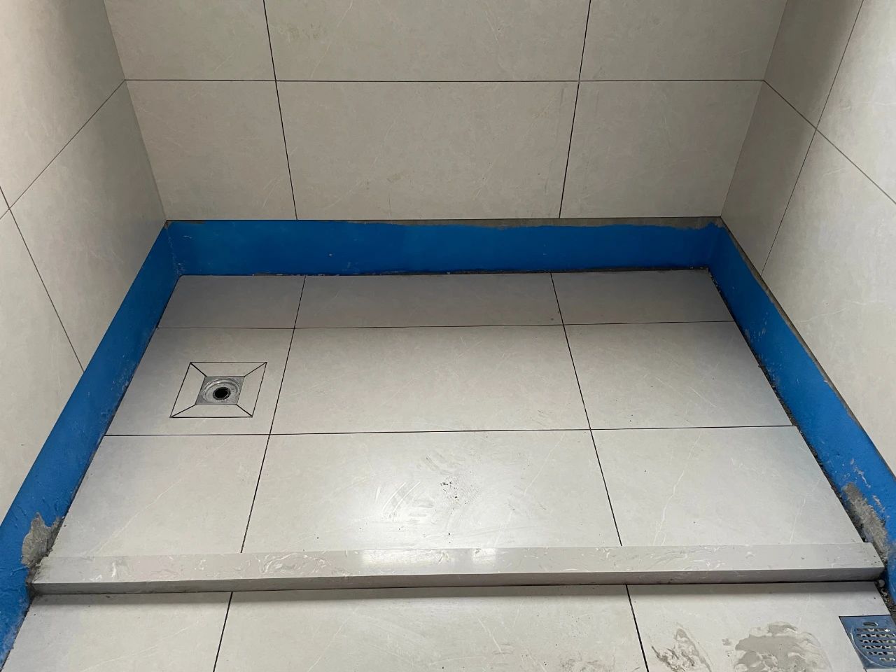 摩登7娱乐:工地巡检步履不停,将品质追求进行到底! 摩登7娱乐:工地巡检步履不停,将品质追求进行到底!