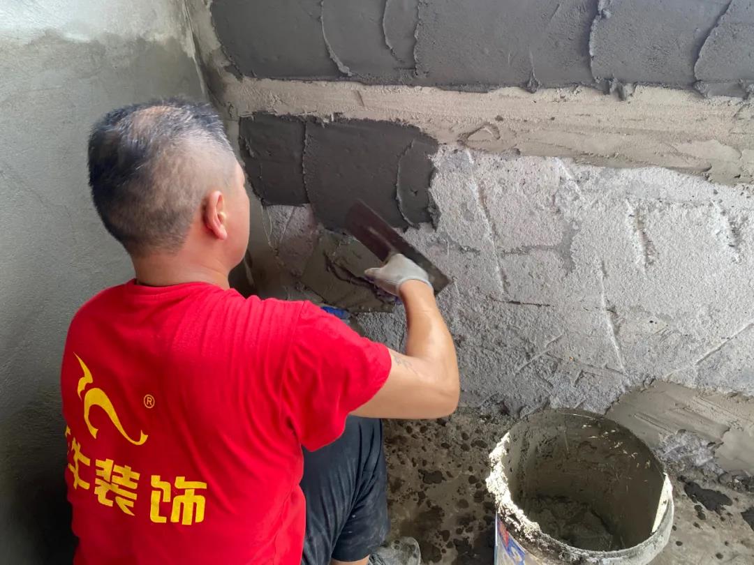 秉承匠心,品质监督!突击摩登7娱乐水电、瓦工施工现场! 秉承匠心,品质监督!突击摩登7娱乐水电、瓦工施工现场!