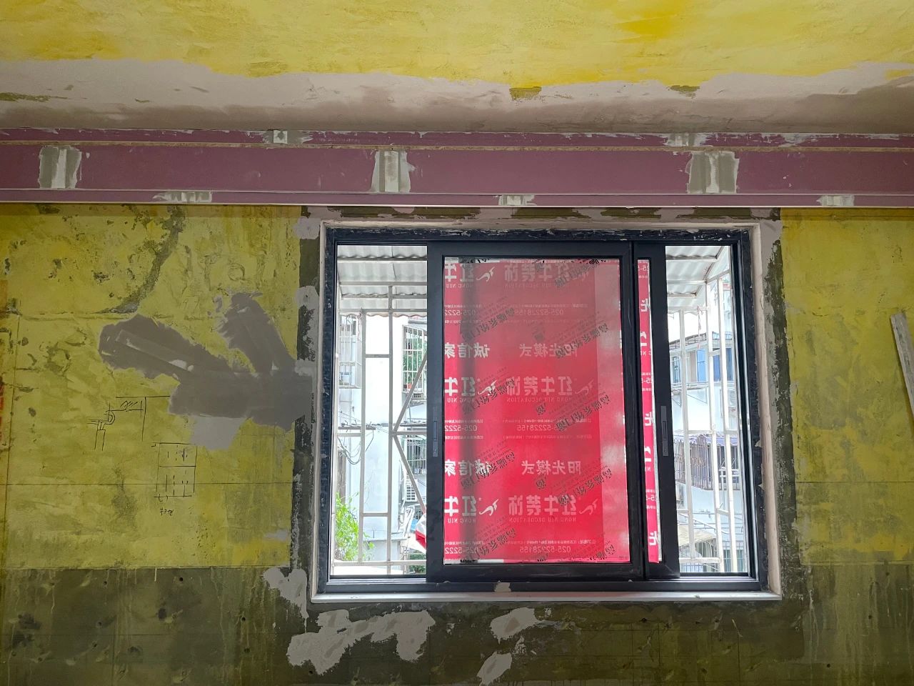 工地突击巡检:高温下的坚守,让每个细节都经得起检验 工地突击巡检:高温下的坚守,让每个细节都经得起检验