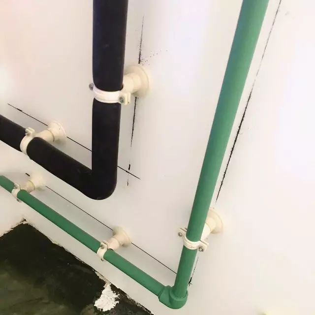 您家的水管还安好吗? 您家的水管还安好吗?