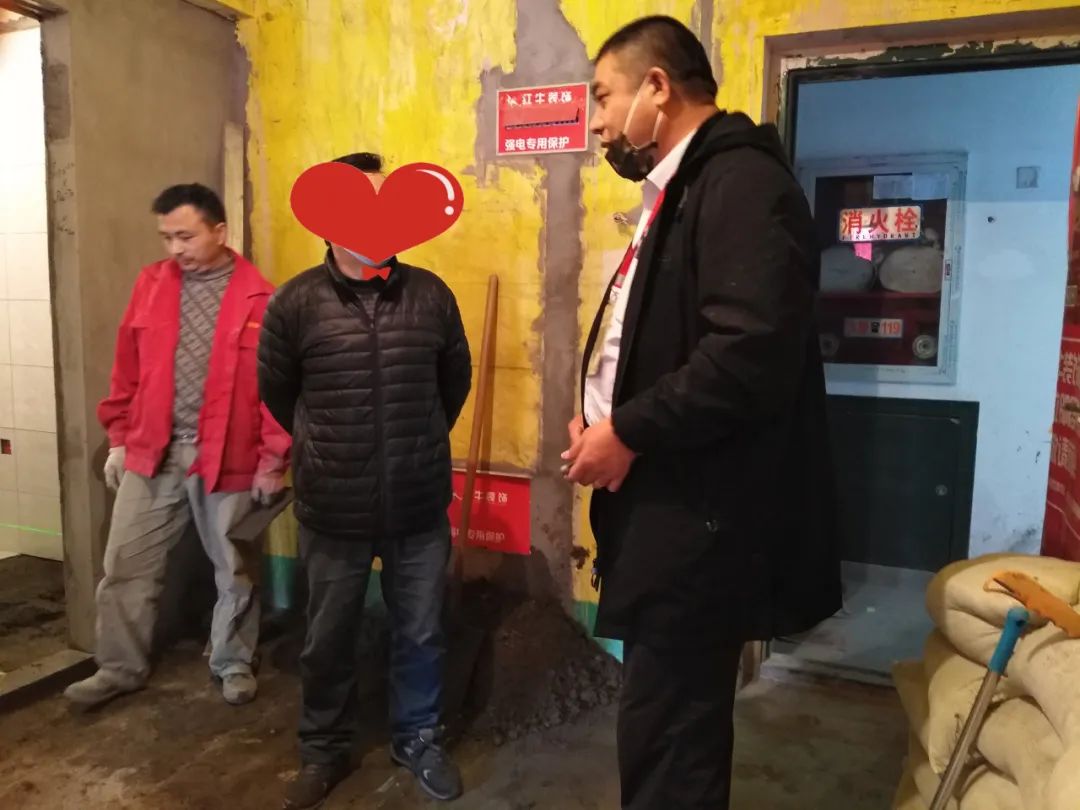 摩登7娱乐巡检 | 董事长“老汪”视察工地,总经理带队检查工地! 摩登7娱乐巡检 | 董事长“老汪”视察工地,总经理带队检查工地!