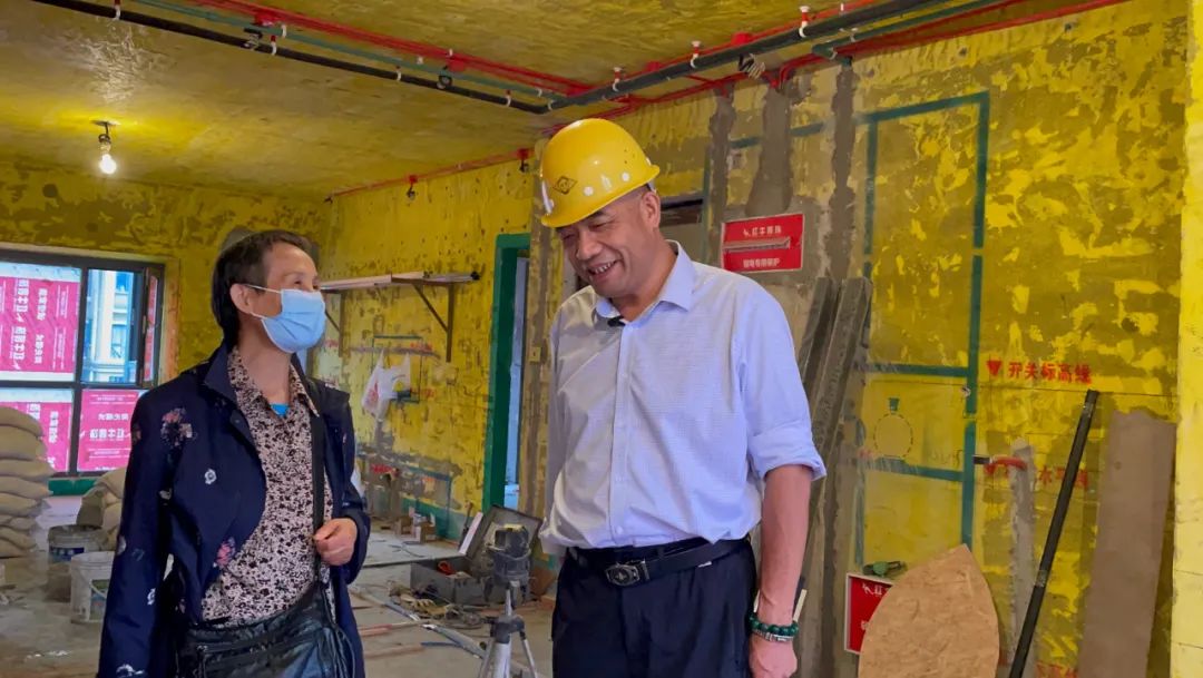 工地突击巡检|当工程总监与装修业主不期而遇,没想到他们…… 工地突击巡检|当工程总监与装修业主不期而遇,没想到他们……