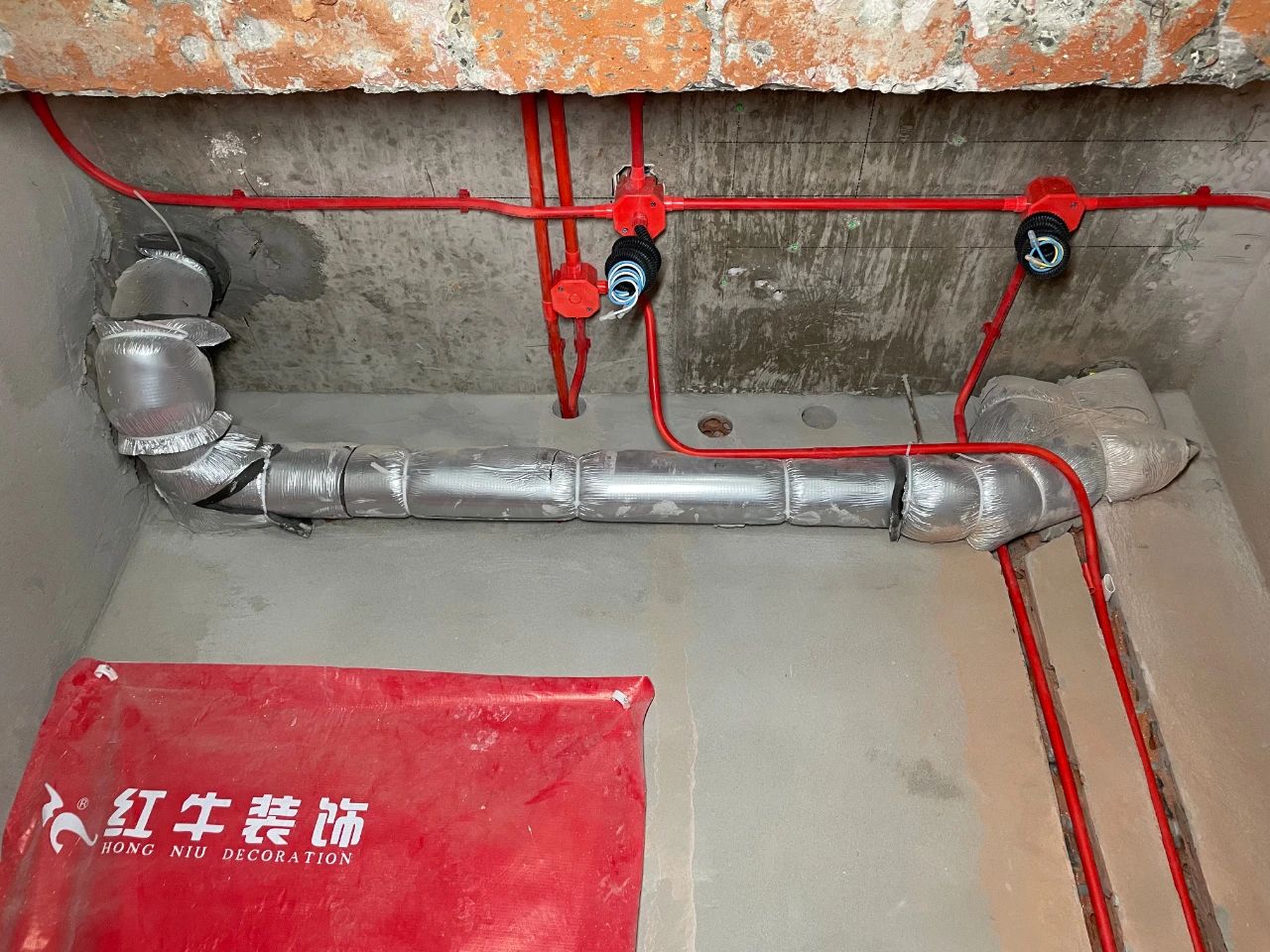 摩登7娱乐公司工地巡检:这水电施工现场,您给打几分? 摩登7娱乐公司工地巡检:这水电施工现场,您给打几分?