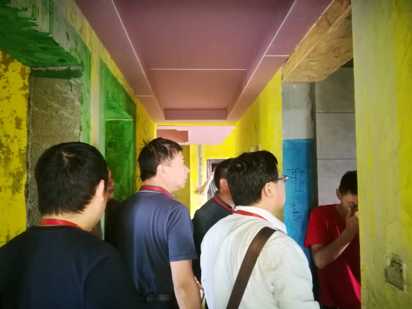 工程大PK正式启动,摩登7娱乐领导带领工程部突击检查工地 摩登7娱乐 3