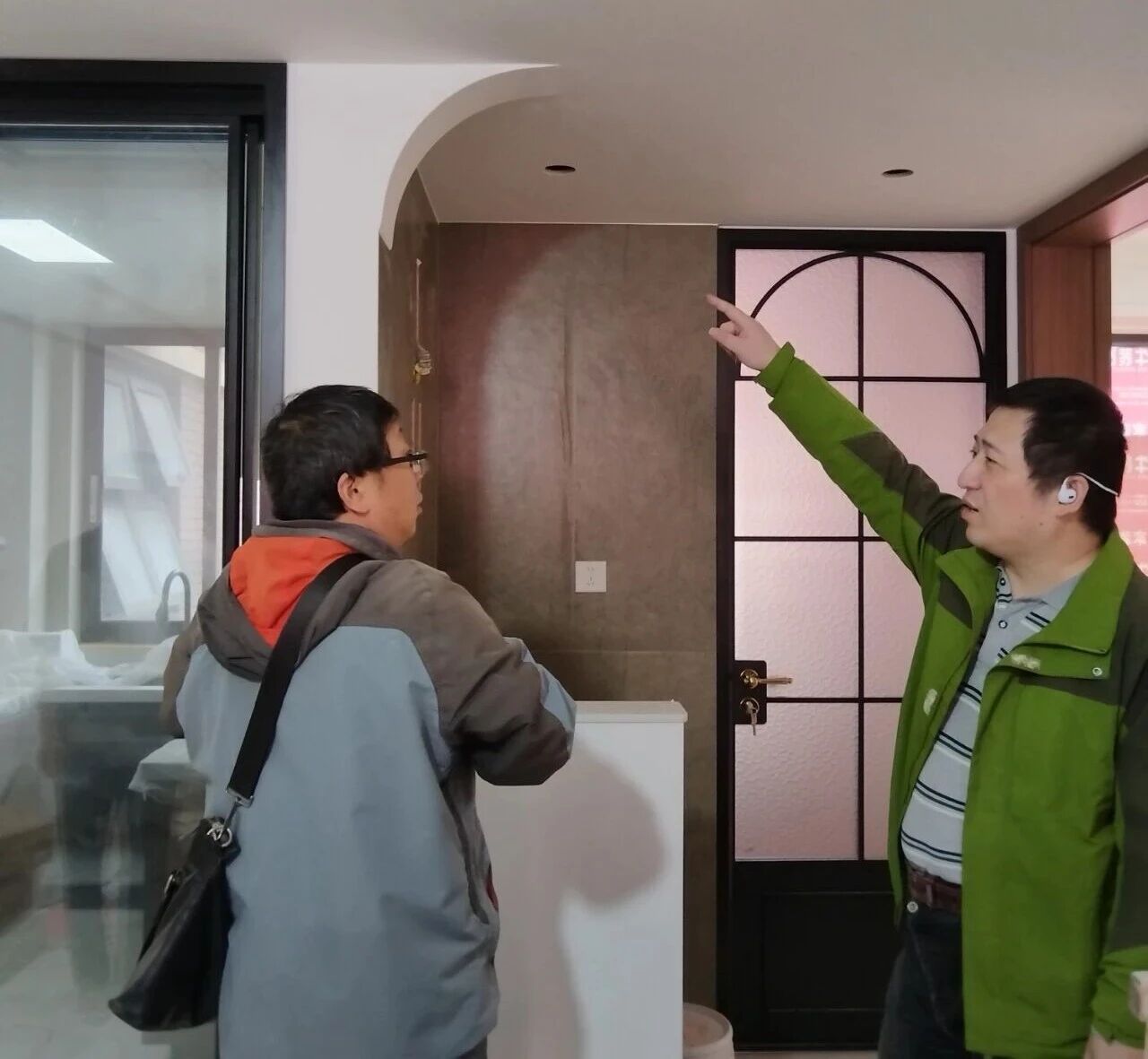 南京装修公司摩登7娱乐工地突击巡检：一厘一毫坚守品质，一心一意守护新家！