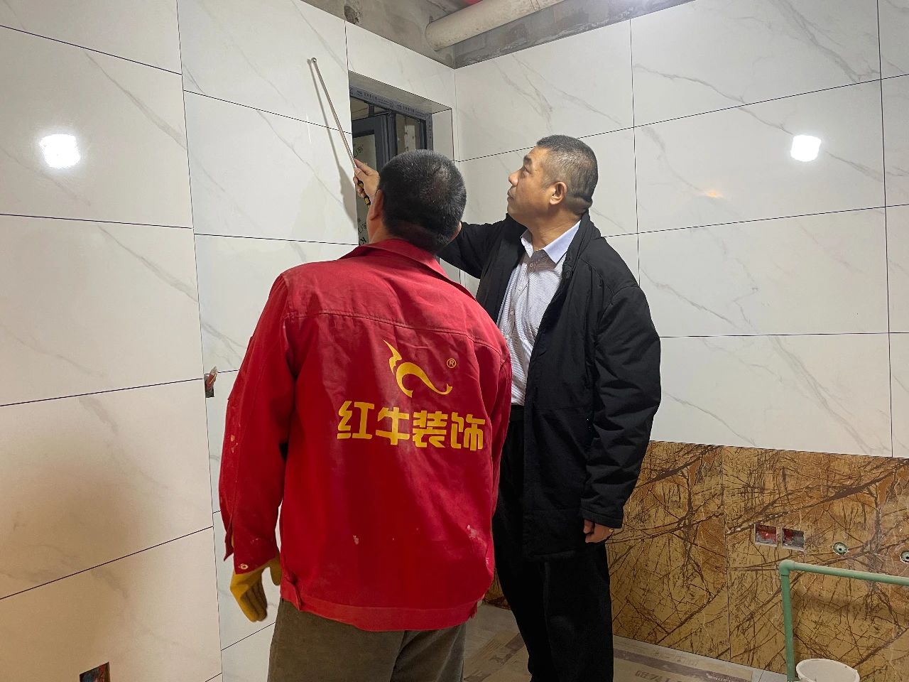 工地巡检｜突击地暖验收现场，这个冬天，让您家更温暖、更安全！