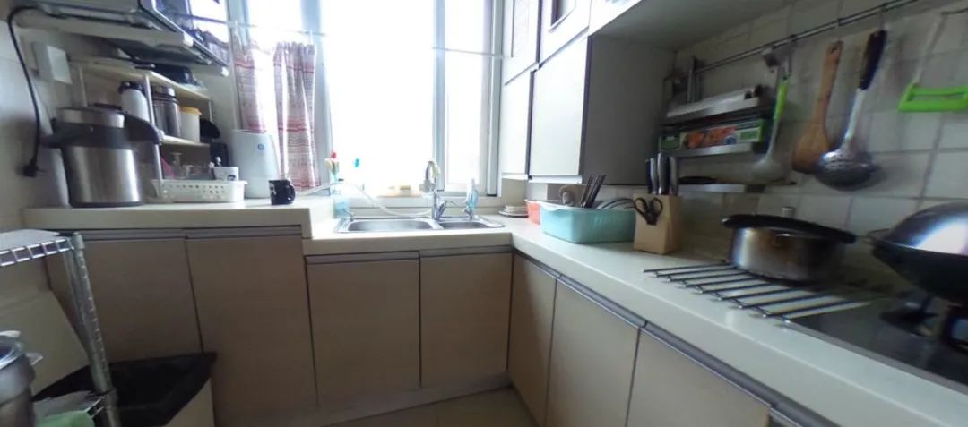 余玮_金鼎湾花园135㎡轻奢风格--老房升级改造,前后对比大变样!09餐厨·改造前