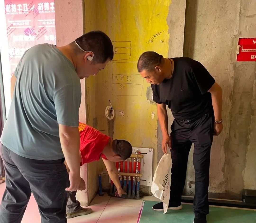 摩登7娱乐28周年庆|服务客户,关爱工人,工地巡检,品质如一! 摩登7娱乐28周年庆|服务客户,关爱工人,工地巡检,品质如一!