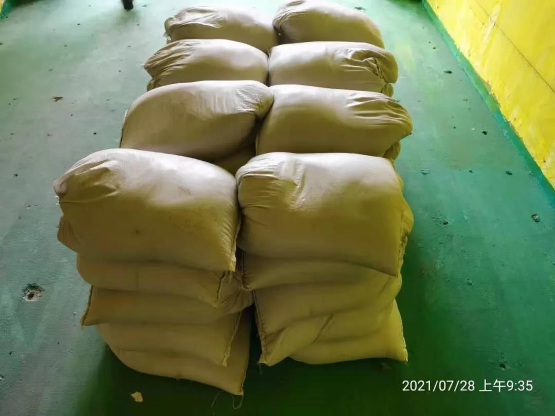 秉承匠心,品质监督!突击摩登7娱乐水电、瓦工施工现场! 秉承匠心,品质监督!突击摩登7娱乐水电、瓦工施工现场!